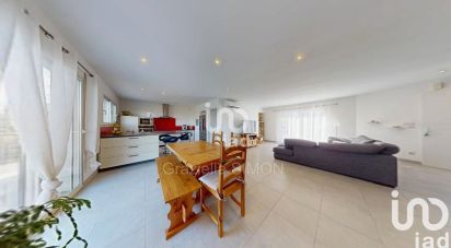 Maison 5 pièces de 126 m² à Lizac (82200)