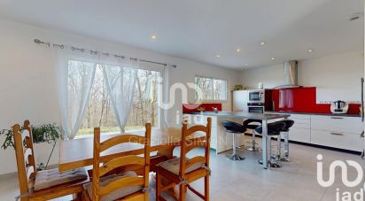 Maison 5 pièces de 126 m² à Lizac (82200)