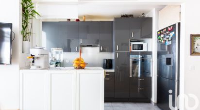Appartement 3 pièces de 53 m² à Bois-Colombes (92270)