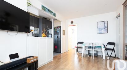 Appartement 3 pièces de 53 m² à Bois-Colombes (92270)