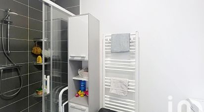 Apartment 3 rooms of 62 m² in Villenave-d'Ornon (33140)