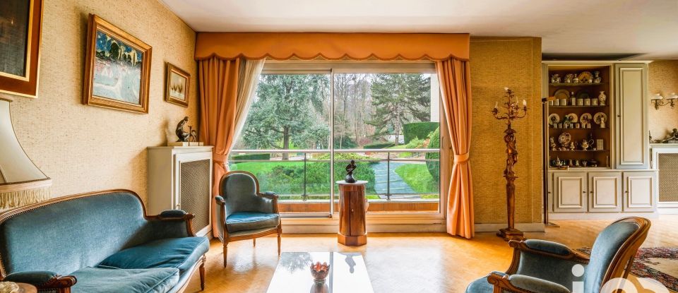 Apartment 5 rooms of 112 m² in Sèvres (92310)