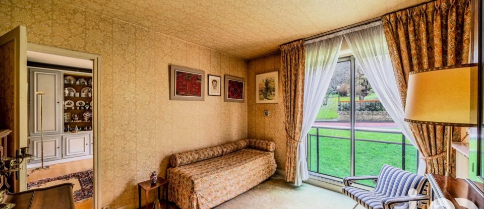 Apartment 5 rooms of 112 m² in Sèvres (92310)