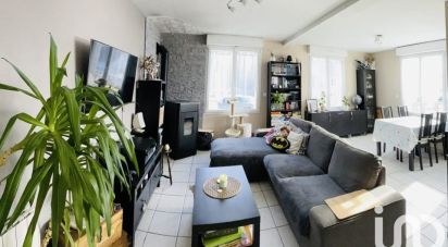 Maison de village 3 pièces de 71 m² à Estrées-Saint-Denis (60190)