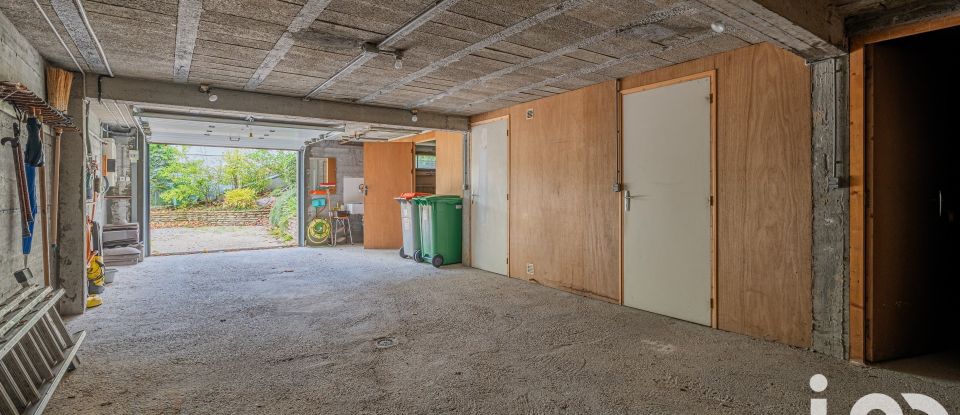 House 7 rooms of 169 m² in Claix (38640)