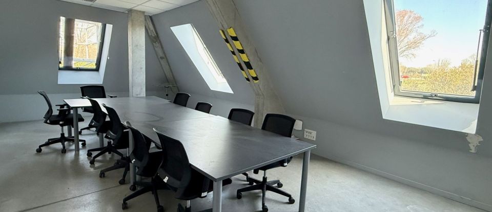 Bureaux de 435 m² à Pierrelatte (26700)