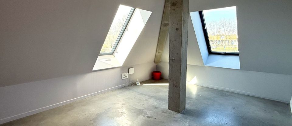Bureaux de 435 m² à Pierrelatte (26700)