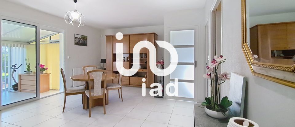 Maison de village 6 pièces de 119 m² à Leignes-sur-Fontaine (86300)
