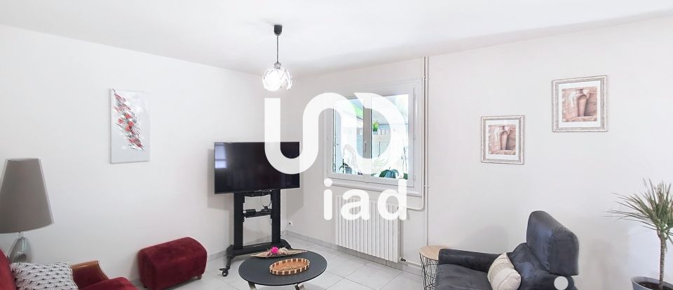 Maison de village 6 pièces de 119 m² à Leignes-sur-Fontaine (86300)
