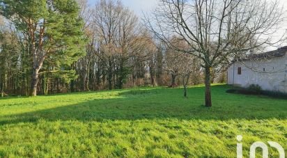 Maison rustique 2 pièces de 52 m² à Confolens (16500)