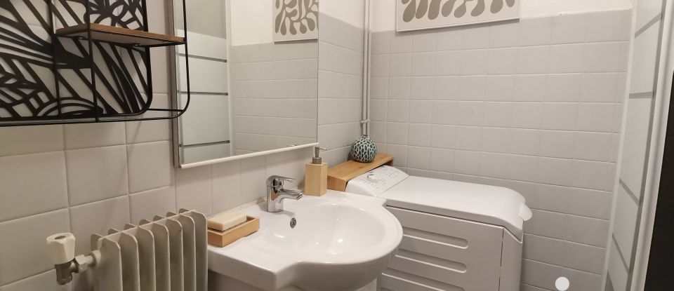 Studio 1 room of 17 m² in Charenton-le-Pont (94220)