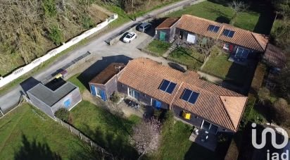 Gîte 14 pièces de 320 m² à Chaumes-en-Retz (44320)