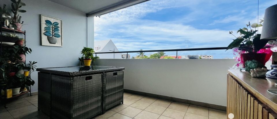 Apartment 3 rooms of 64 m² in Saint-Denis (97490)