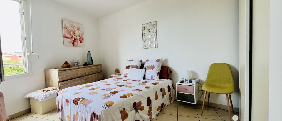 Apartment 3 rooms of 64 m² in Saint-Denis (97490)