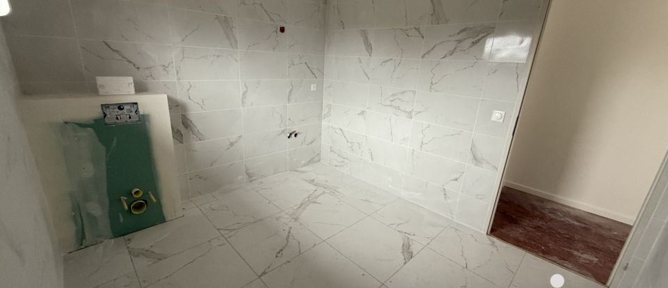 House 7 rooms of 128 m² in Lourches (59156)
