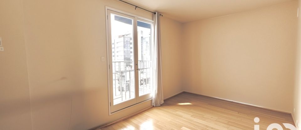 Apartment 4 rooms of 77 m² in Asnières-sur-Seine (92600)