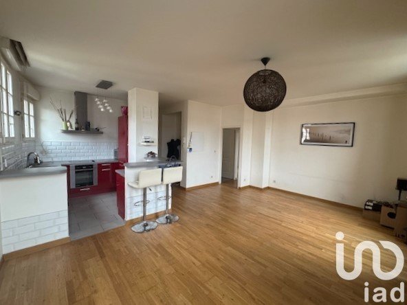 Apartment 3 rooms of 67 m² in Corbeil-Essonnes (91100)