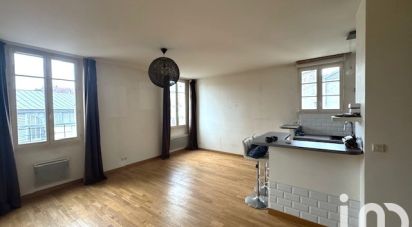 Apartment 3 rooms of 67 m² in Corbeil-Essonnes (91100)