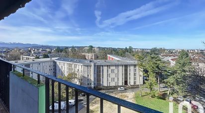 Apartment 4 rooms of 69 m² in Pau (64000)