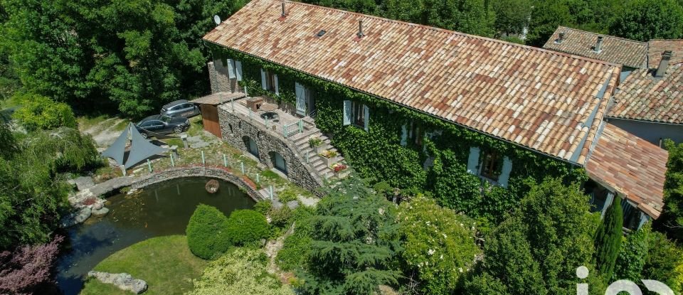Moulin 6 pièces de 202 m² à La Souche (07380)