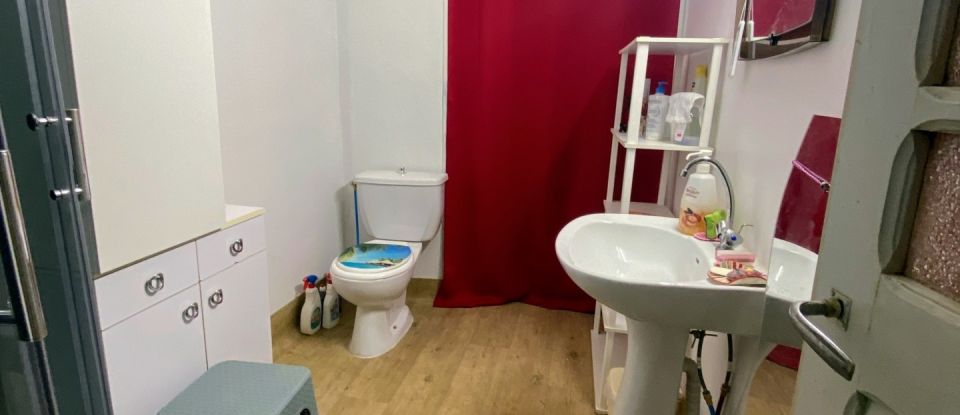 Maison rustique 10 pièces de 170 m² à Montfranc (12380)