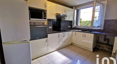 Apartment 3 rooms of 57 m² in Vizille (38220)