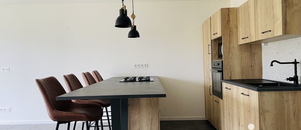House 3 rooms of 59 m² in Tautavel (66720)