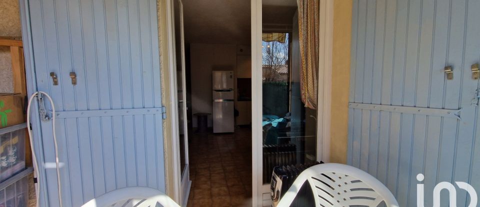 Apartment 1 room of 25 m² in Gréoux-les-Bains (04800)