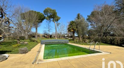 Pavilion 6 rooms of 130 m² in Fontenay-le-Comte (85200)