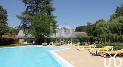 Mansion 12 rooms of 450 m² in Tours (37000)