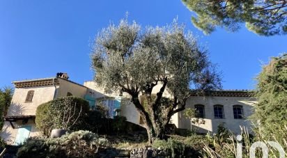 Maison d’architecte 5 pièces de 201 m² à Vence (06140)