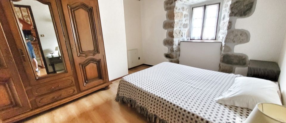 Maison de village 4 pièces de 90 m² à Dornas (07160)