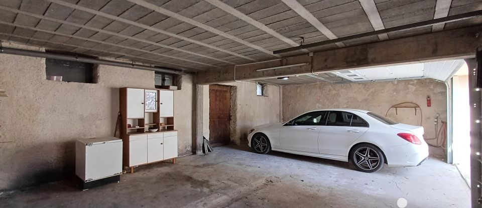 Maison 3 pièces de 57 m² à Pont-de-Labeaume (07380)