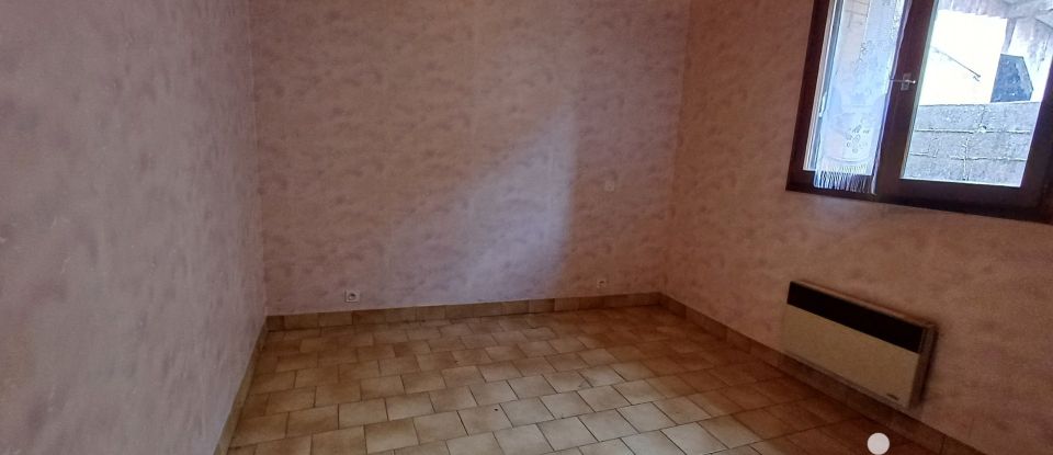 Maison 3 pièces de 57 m² à Pont-de-Labeaume (07380)