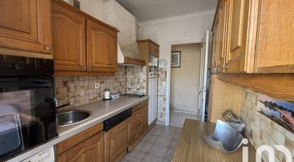 Apartment 2 rooms of 47 m² in Nice (06100)