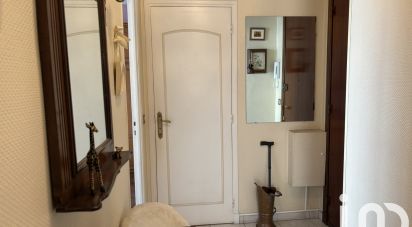 Apartment 2 rooms of 47 m² in Nice (06100)