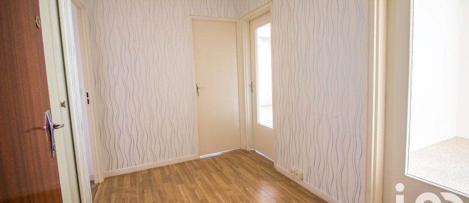 Apartment 3 rooms of 64 m² in Rennes (35700)