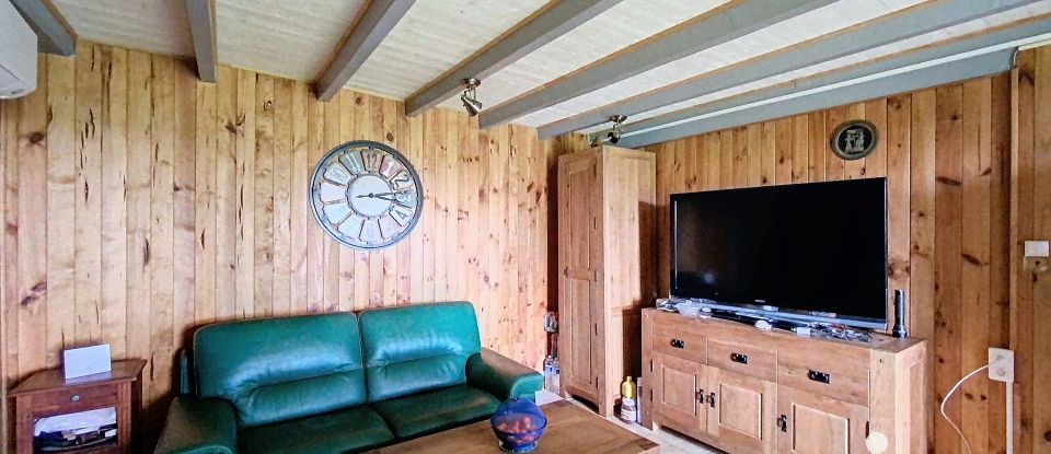 Longere 6 rooms of 154 m² in La Motte (22600)