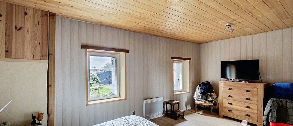Longere 6 rooms of 154 m² in La Motte (22600)