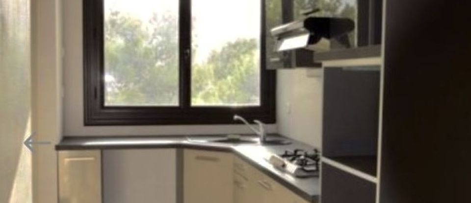 Apartment 4 rooms of 82 m² in Béziers (34500)