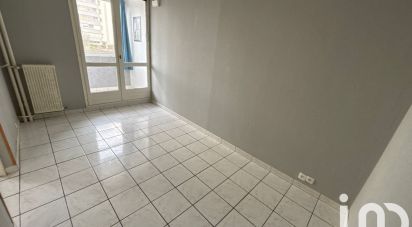 Appartement 4 pièces de 78 m² à Saint-Pierre-des-Corps (37700)