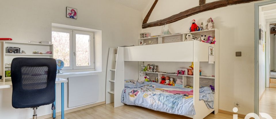 House 5 rooms of 140 m² in Guitrancourt (78440)