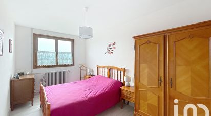 Maison traditionnelle 8 pièces de 180 m² à Osny (95520)