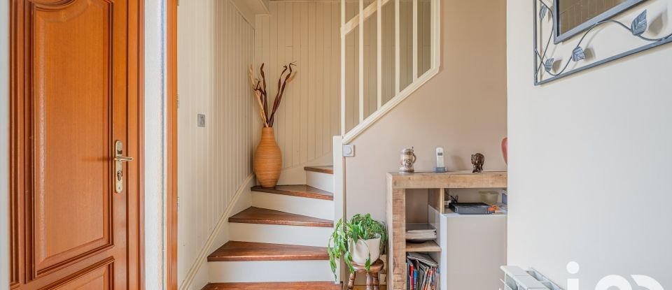 House 4 rooms of 81 m² in Sassenage (38360)