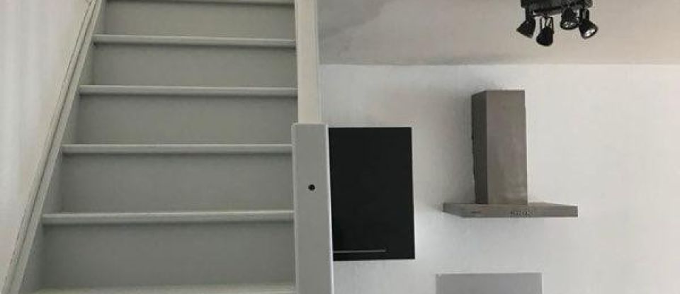 Apartment 3 rooms of 77 m² in Bourges (18000)