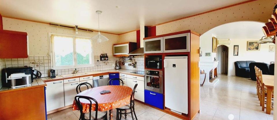 House 5 rooms of 118 m² in Cessenon-sur-Orb (34460)