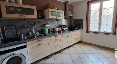 House 6 rooms of 202 m² in Cerny (91590)
