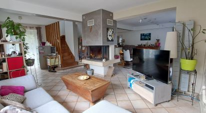 House 6 rooms of 202 m² in Cerny (91590)