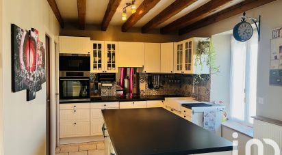 Maison 5 pièces de 132 m² à Saint-Pierre-lès-Nemours (77140)