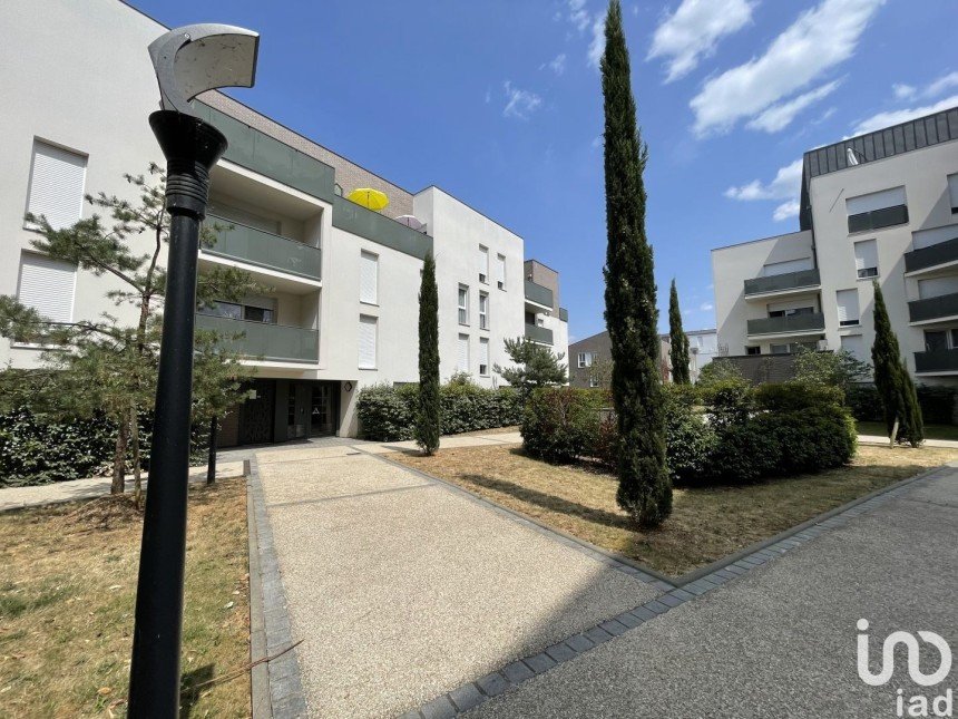 Apartment 3 rooms of 52 m² in Vigneux-sur-Seine (91270)